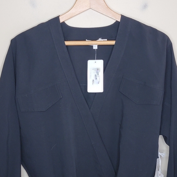NWT Evereve Good American | Black Utility Wrap Long Sleeve Bodysuit Size 1 Small - Picture 3 of 10